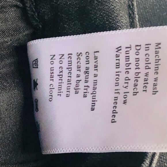 KanCan Black Distressed Denim Shorts – Size 24 - Picture 15 of 15